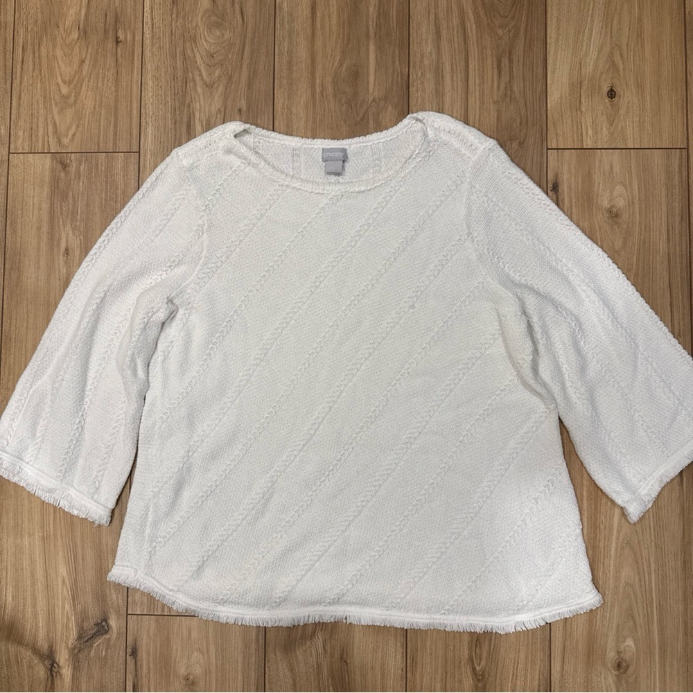 Chicos Women Size 4 (XXL) White Textured Pullover Sweater 3/4 Bell Sleeve Fringe